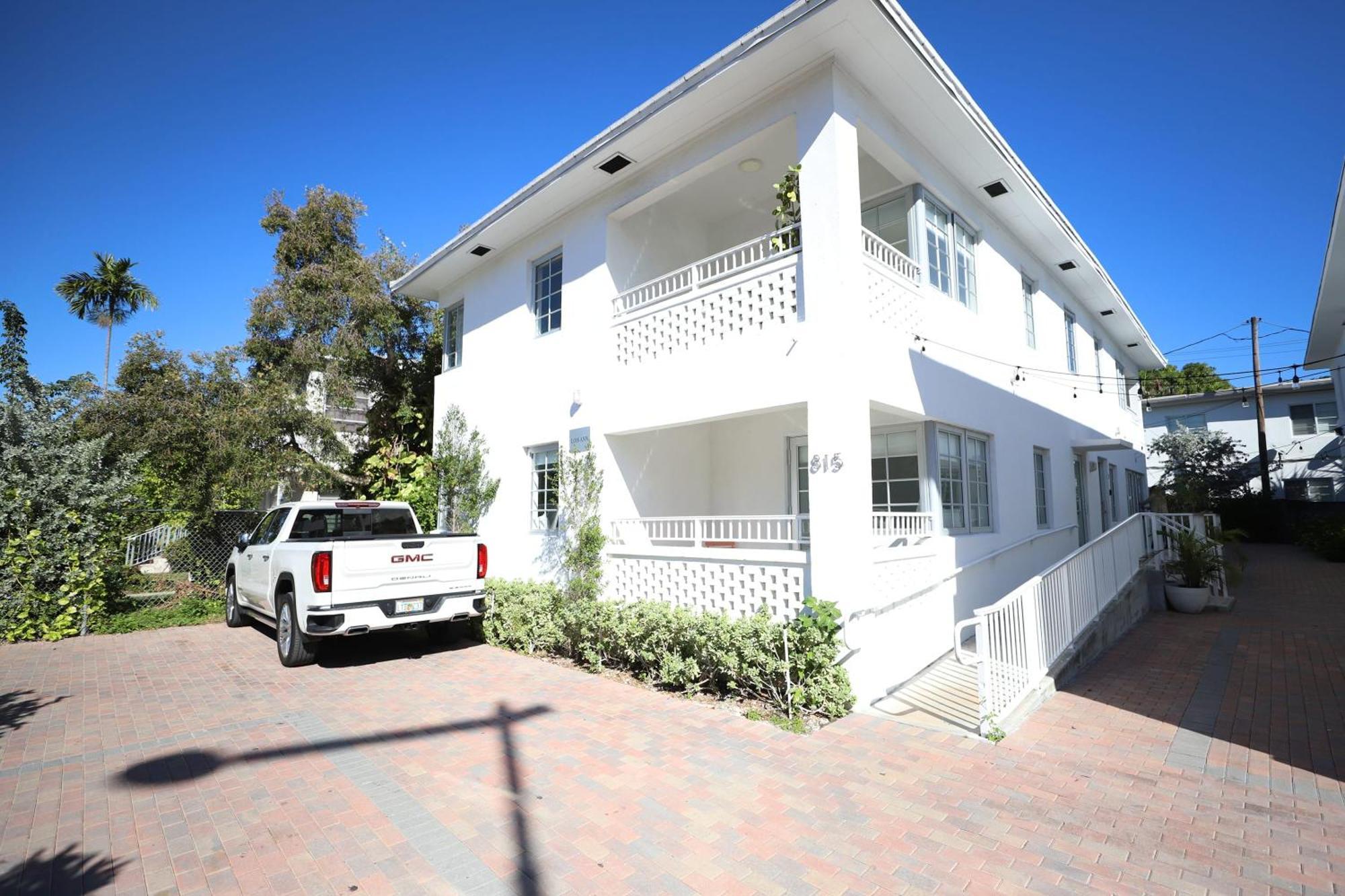 South Beach 2 Bedroom Family Pet Friendly Apartment With Free Parking On Premise Miami Beach Extérieur photo